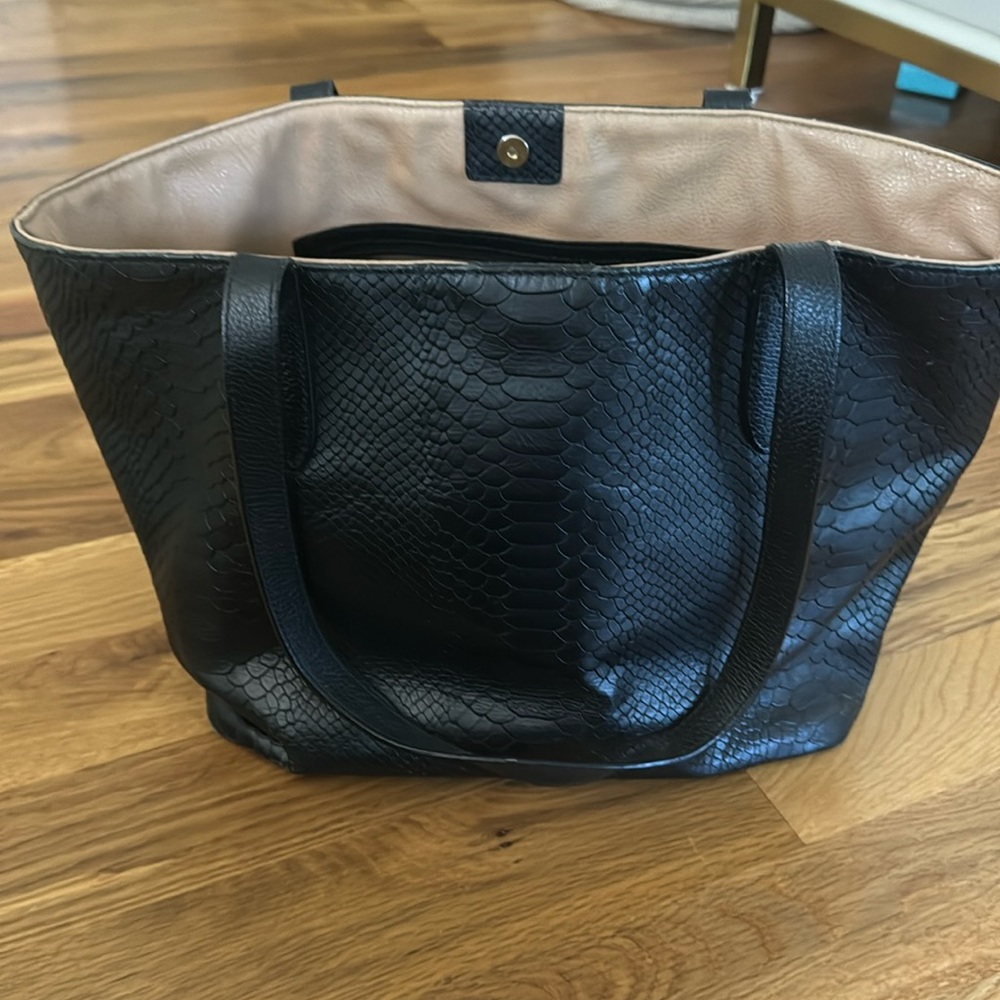 Gigi New York Black Tote Bag